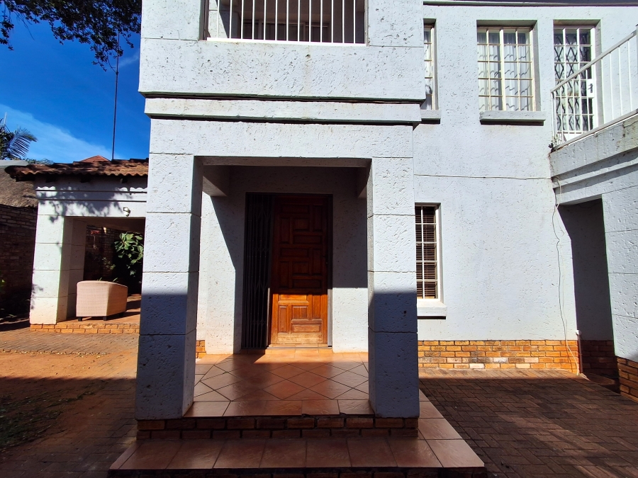3 Bedroom Property for Sale in Safari Gardens North West
